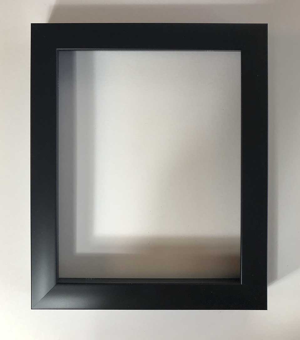 Gothic Deep Frame 10" x 8"